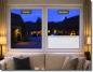 Preview: Vorher-Nachher-Fensterbild–dekorative Sichtschutzfolie für Fenster, lichtdurchlässig und blickdicht.