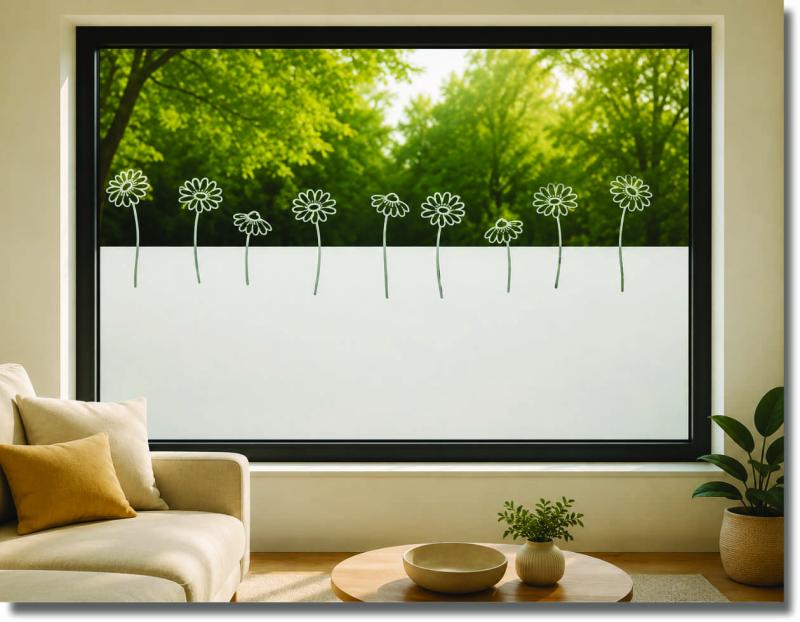 Fensterfolie Blumenwiese mit filigranem Blumenmotiv als dekorativer Sichtschutz für Fenster und Glasflächen